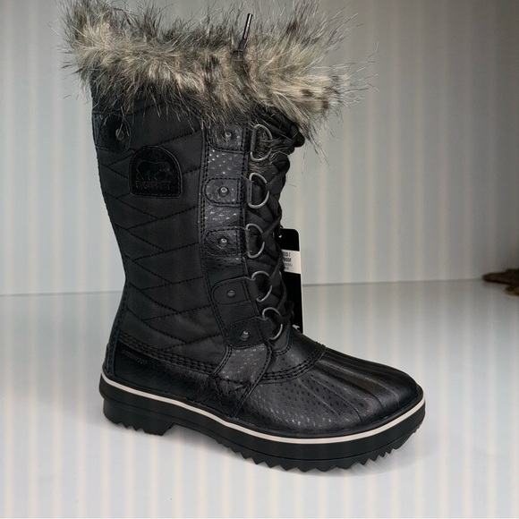 Sorel Tofino II Faux Fur Lined Waterproof Boot Women’s Black 5 - Picture 4 of 13
